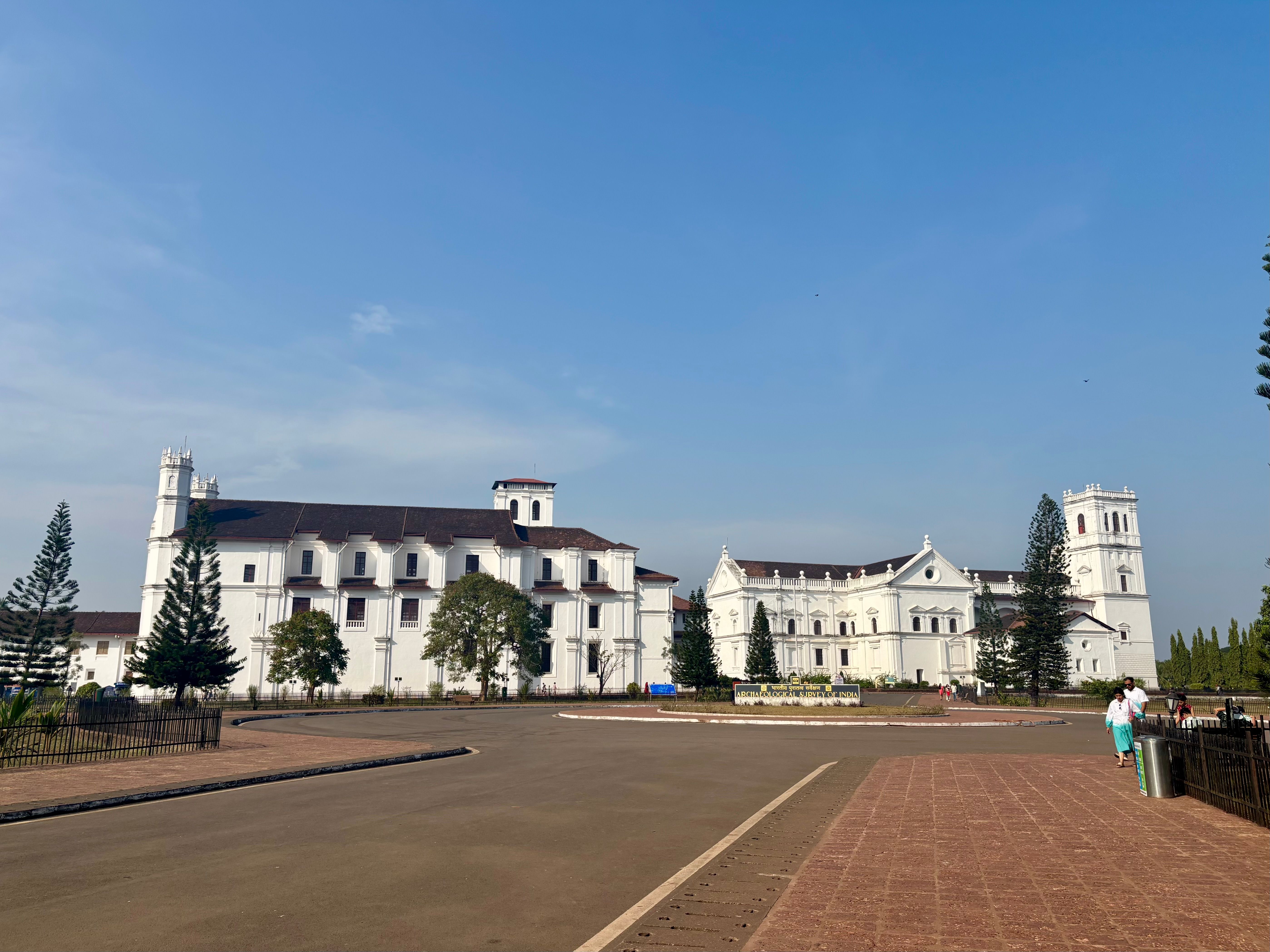 THE HERITAGE TRAIL