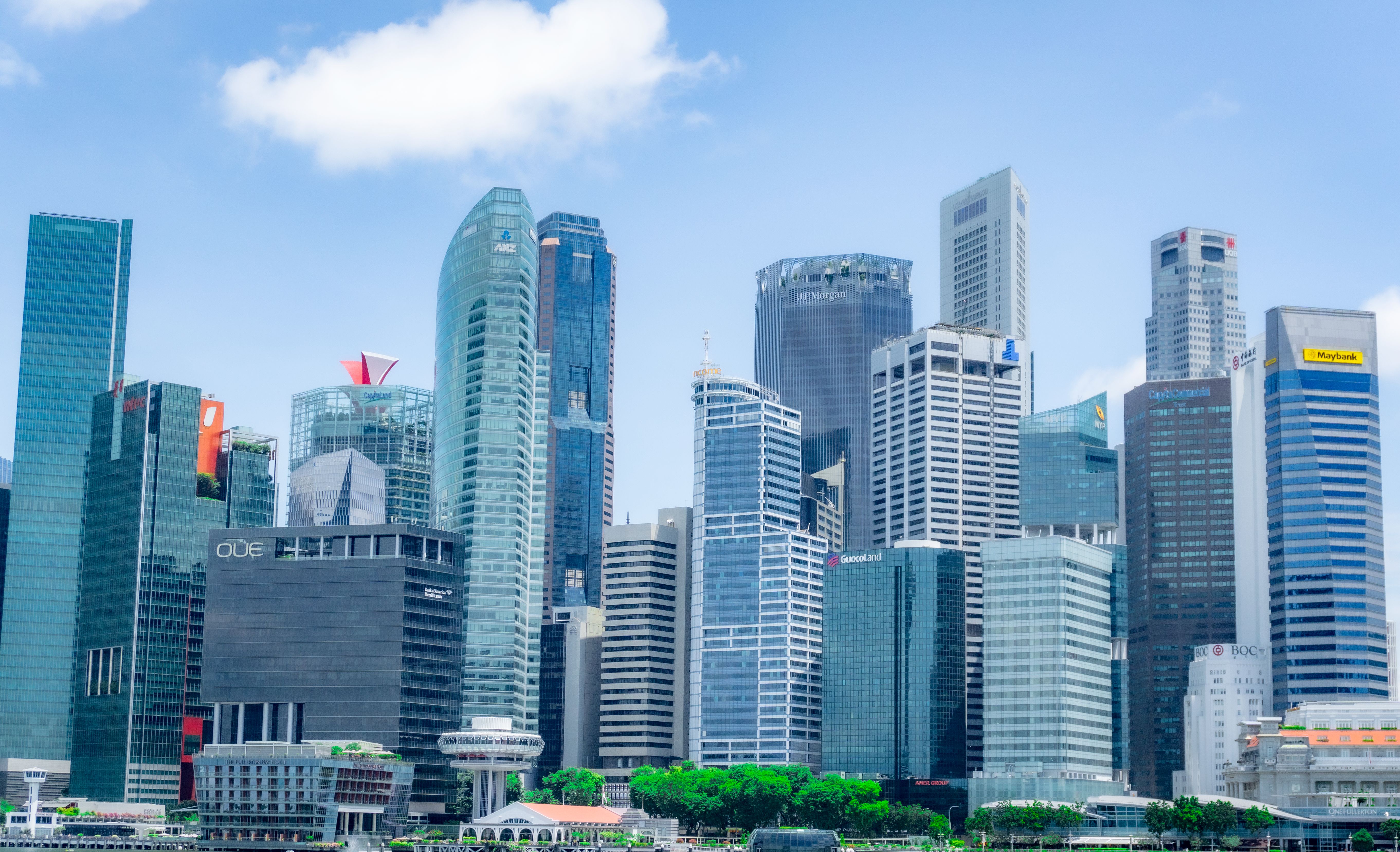SINGAPORE ESCAPE
